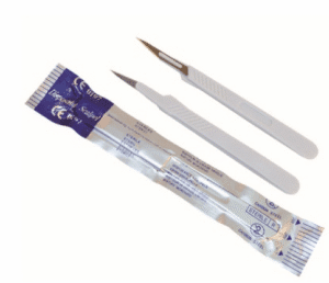 Disposable Scalpel (Plastic Handle)